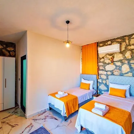 Villa Deniz Manzarali Tas Uyku 2